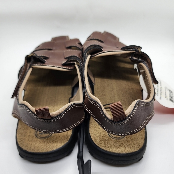 NWT Wonder Nation Brown Boys Fisherman Sandals - Picture 2 of 5
